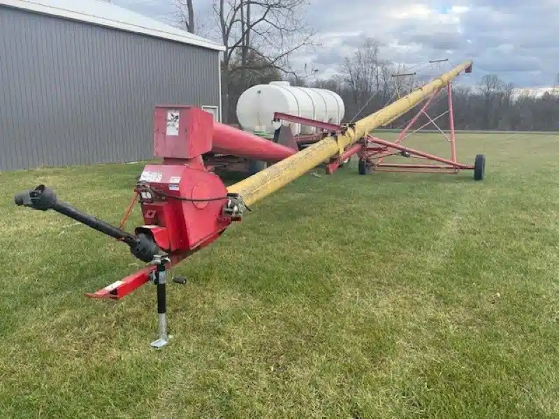 Gallery image 2 for Used 2011 Westfield MK 100-61 Grain Auger