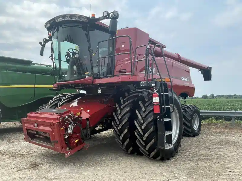 Gallery image 1 for 2023 Case IH 7250 Combine