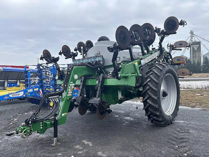 Used 2023 Unverferth 1400 NUTRIMAX Anhydrous Applicator