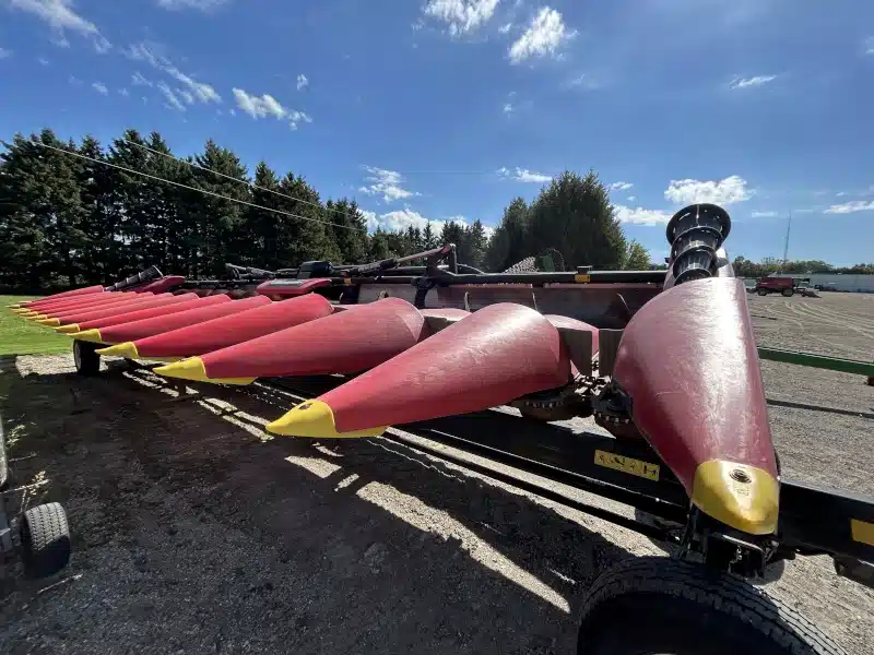 Gallery image 2 for Used 2014 Geringhoff RD1230FB Header - Row Crop