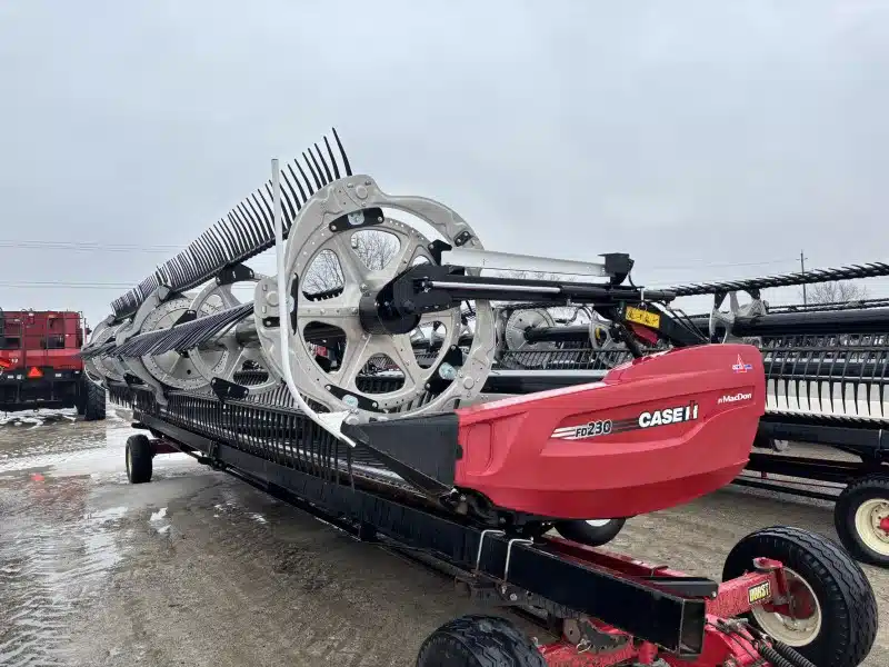 Gallery image 2 for 2024 MacDon FD230 Header - Draper