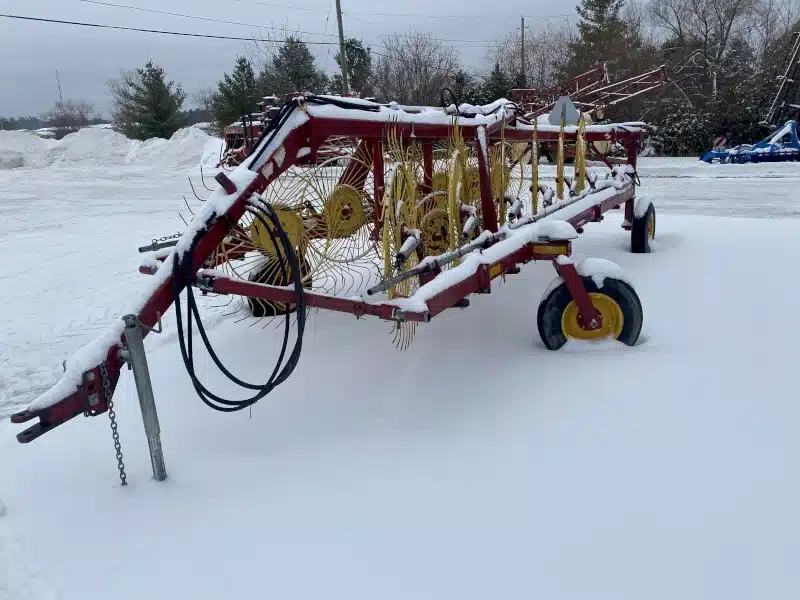 Gallery image 1 for 2013 New Holland HT154 Rake