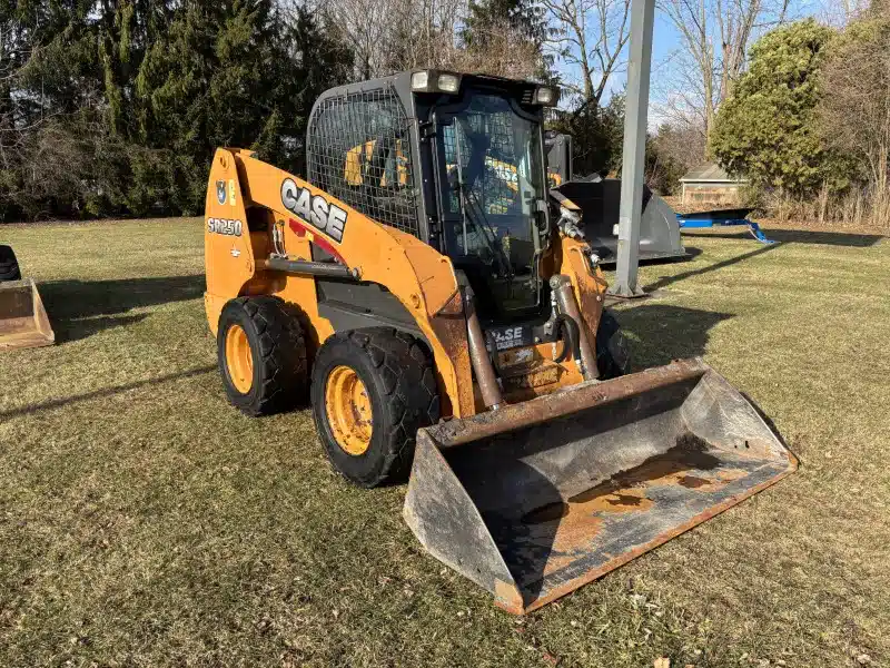 Gallery image 1 for 2015 Case SR250 Skid Steer