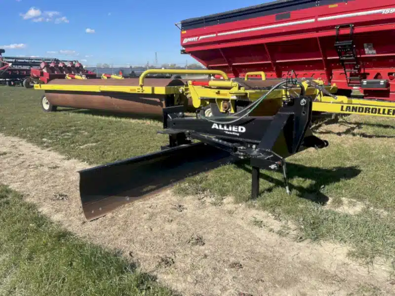 2020 Buhler 9' REAR BL Blade