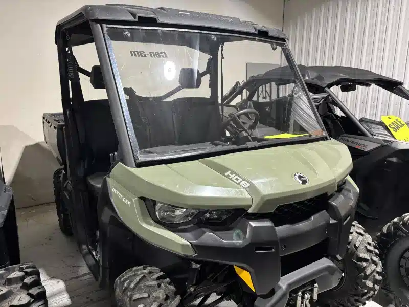 Gallery image 2 for 2018 Can-Am DEFENDER Utility Vehicle