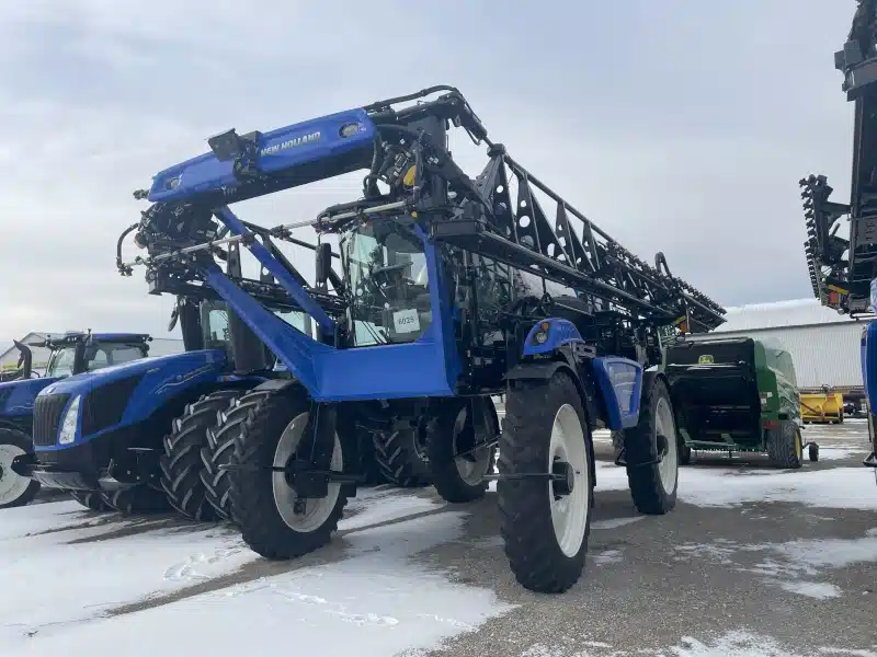 Gallery image 2 for 2026 New Holland SP.310F Sprayer - Self Propelled
