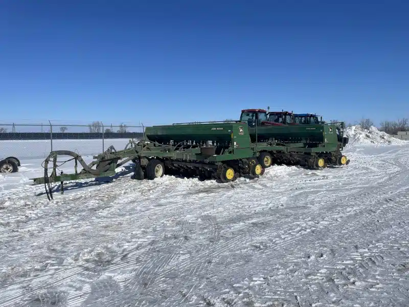 1993 John Deere 750 30FT Air Drill