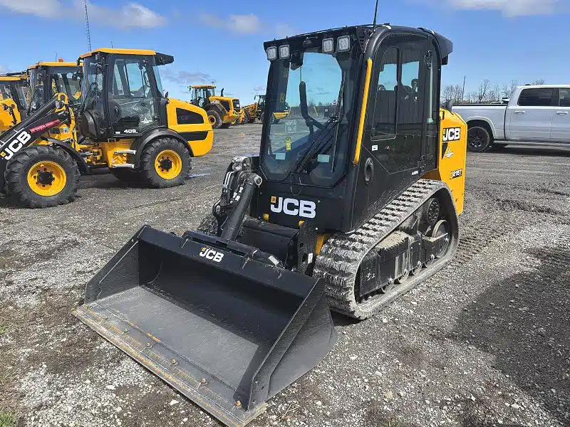 Photo de la Galerie 1 pour 2026 JCB 215T Chargeur sur chenilles