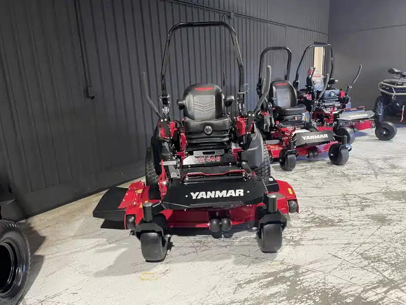 Photo de la Galerie 2 pour 2026 Yanmar YZ460 Tondeuse à rayon de braquage zéro
