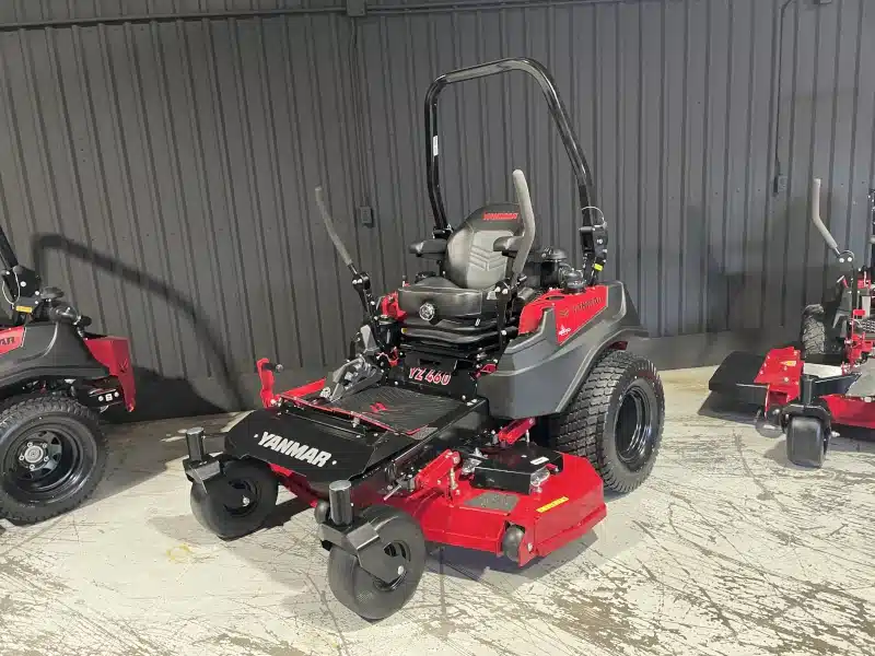 Photo de la Galerie 1 pour 2026 Yanmar YZ460 Tondeuse à rayon de braquage zéro