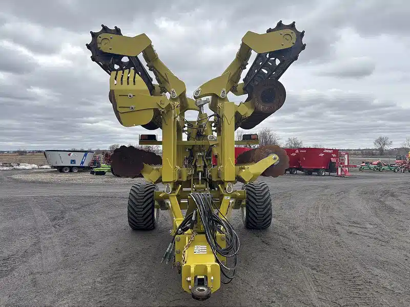 Gallery image 2 for 2021 Degelman PRO-TILL 17 Disc