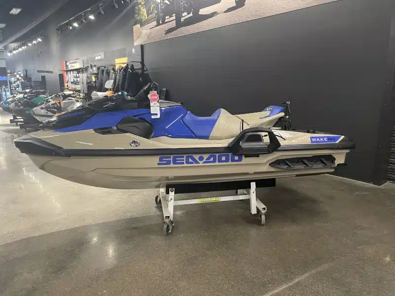 Photo de la Galerie 2 pour 2026 Sea-Doo 13TA véhicule marin personnel