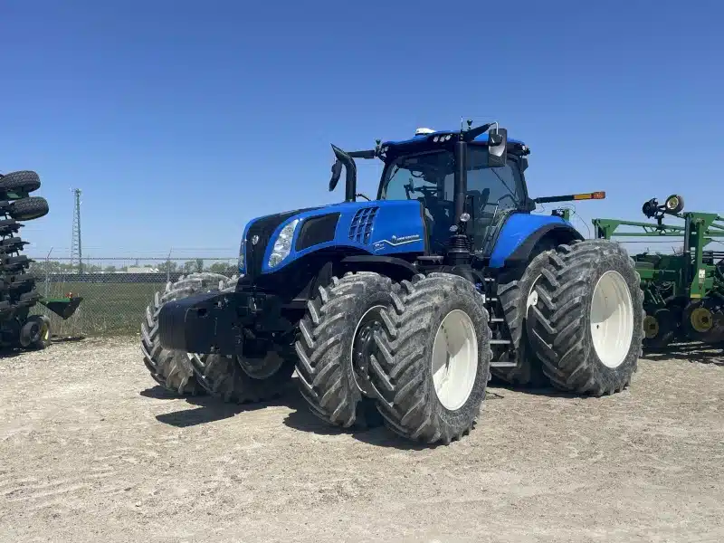 Gallery image 2 for 2026 New Holland T8.300 Tractor