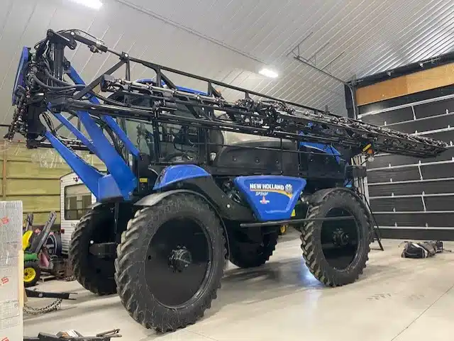 2018 New Holland SP310F Sprayer - Self Propelled