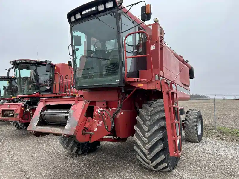 1992 Case IH 1660 Combine