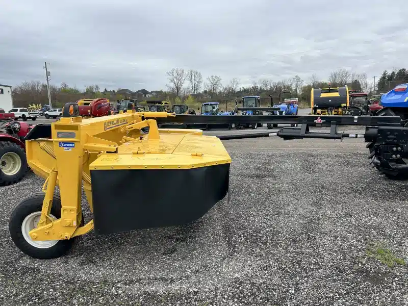Gallery image 2 for 2026 New Holland DISCBINE 210 Disc Mower Conditioner