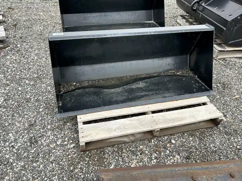 Photo de la Galerie 1 pour 2025 Yanmar 53" Godet (bucket)