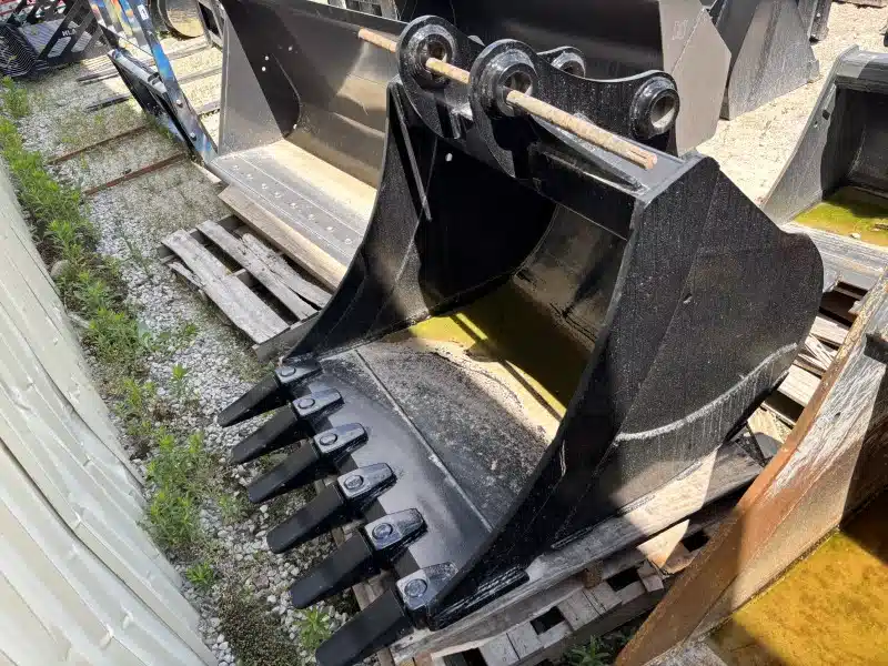Photo de la Galerie 2 pour 2026 Annagola Iron Attachments 42" DIG Accessoires