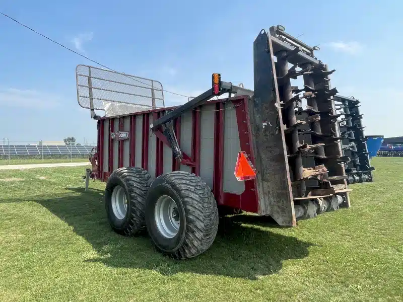 Gallery image 2 for 2023 Hagedorn HYDRA-SPREAD EXTRAVERT 5440 Manure Spreader
