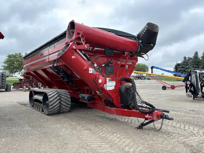 Gallery image 2 for 2023 Brent 1598 Grain Cart