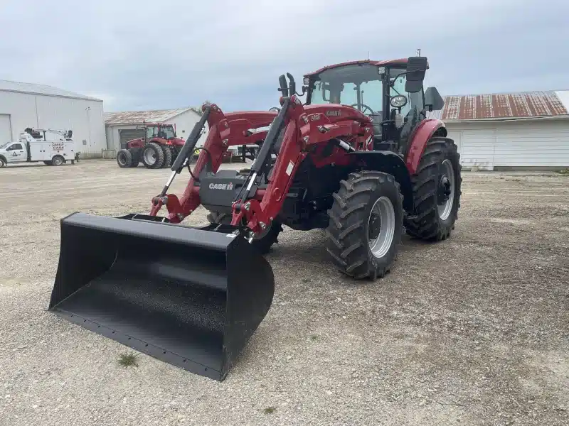 Photo de la Galerie 2 pour 2026 Case IH FARMALL 120C Tracteur