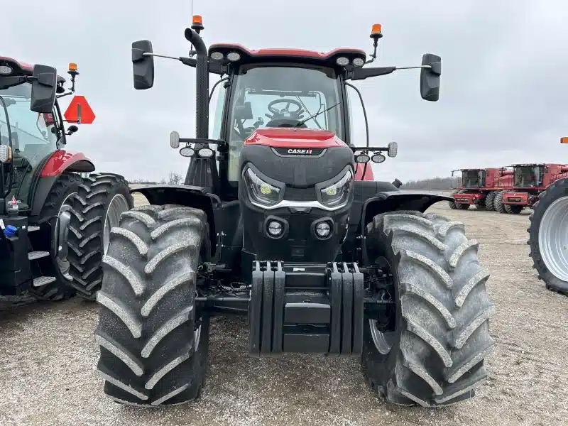 Photo de la Galerie 2 pour 2025 Case IH PUMA 185 Tracteur