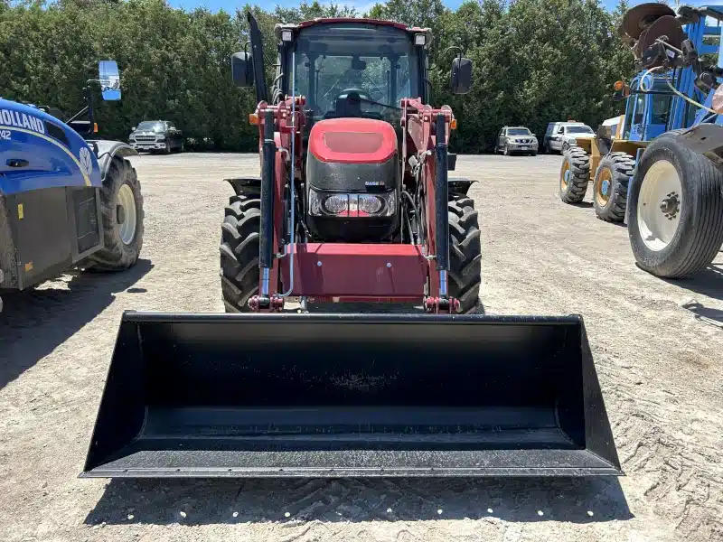 Photo de la Galerie 2 pour 2026 Case IH FARMALL 75C Tracteur