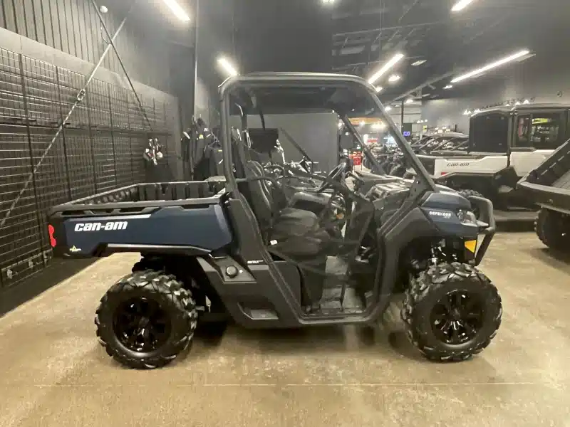 Gallery image 2 for 2026 Can-Am 8FTF Utility Vehicle