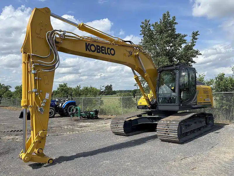 Gallery image 1 for 2026 Kobelco SK210LC-11 Excavator