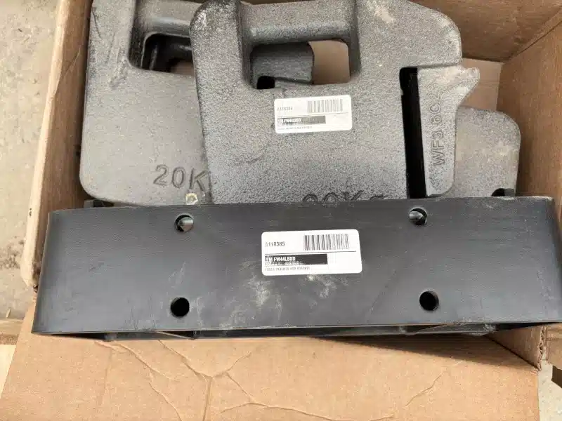 Photo de la Galerie 1 pour 2026 Yanmar FW44LBSD Tracteur
