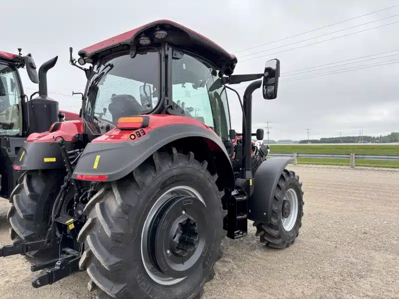 Photo de la Galerie 2 pour 2026 Case IH VESTRUM 130 Tracteur