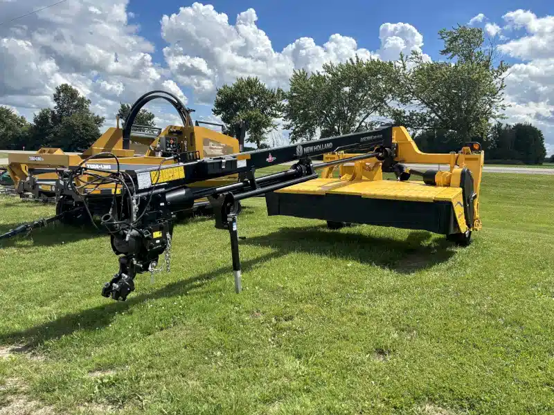 Photo de la Galerie 2 pour 2025 New Holland 310 Faucheuse-conditionneuse à disques