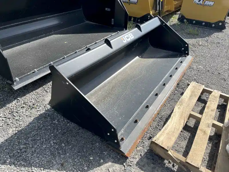 Gallery image 1 for 2025 JCB 332/X3180 Bucket