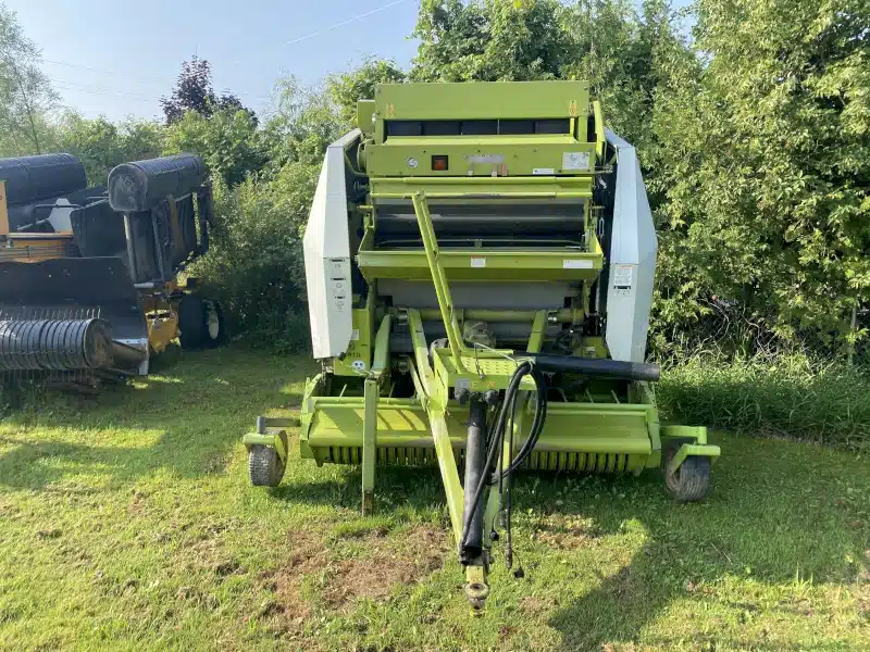 Gallery image 2 for 2005 CLAAS 260 Round Baler
