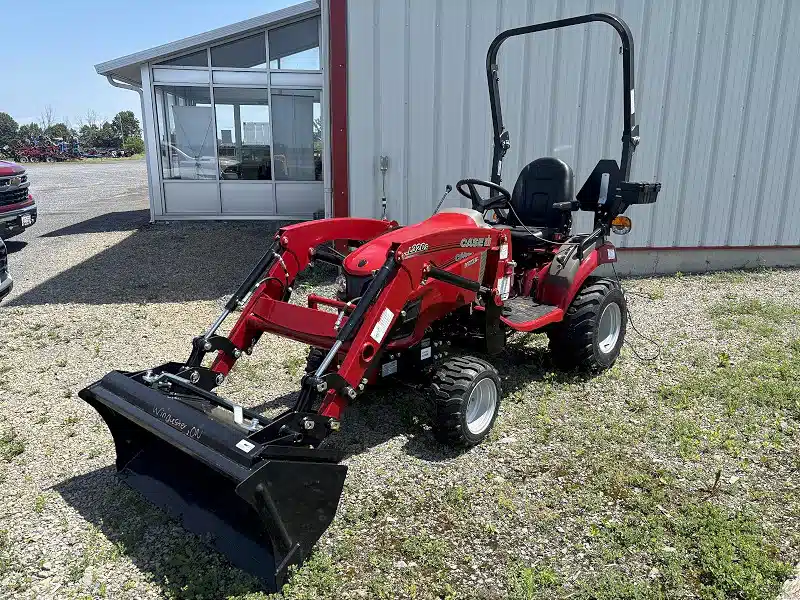 Gallery image 1 for 2026 Case IH FARMALL 25SC Tractor
