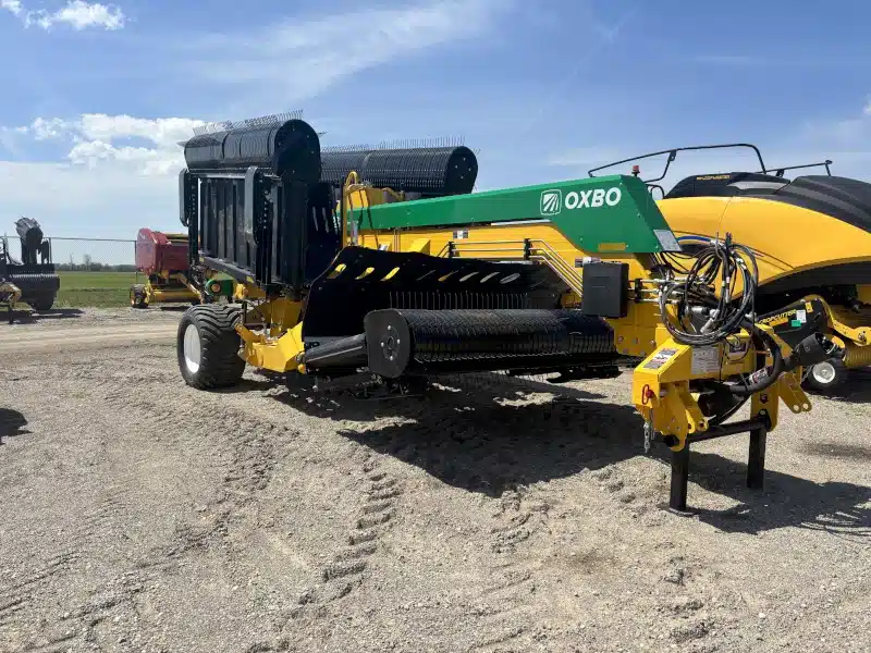 Gallery image 2 for 2026 Oxbo 2334 Windrow Merger