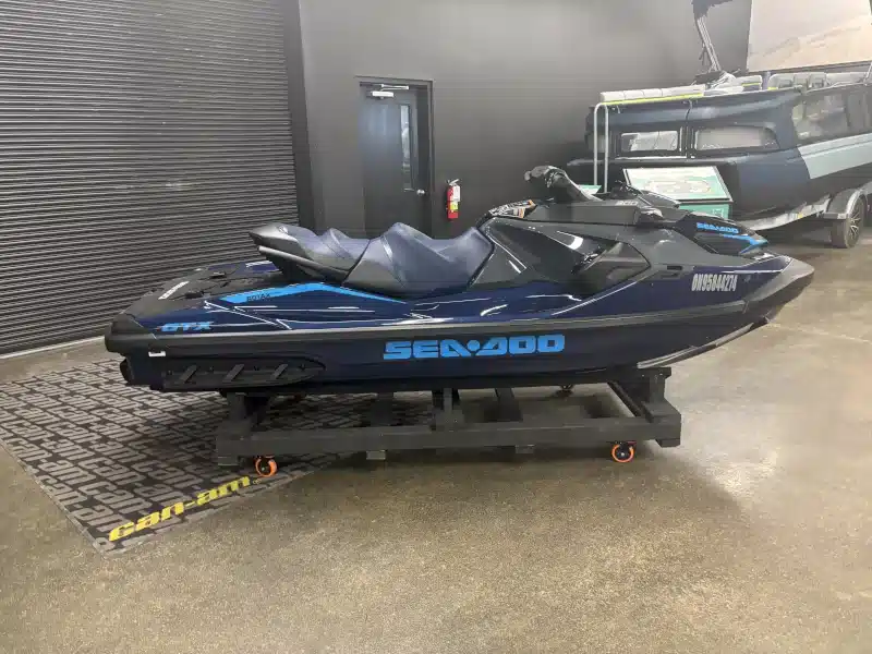 Gallery image 2 for 2025 Sea-Doo 15SA Personal Watercraft