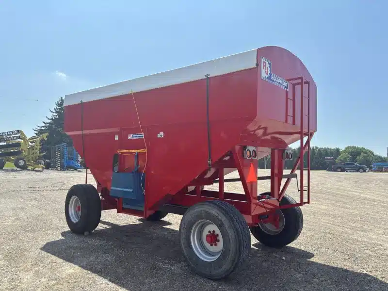 Photo de la Galerie 2 pour 2026 RJ Equipment 600 Boîte de gravité