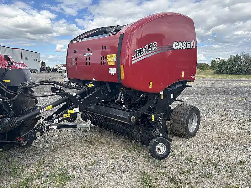 Gallery image 1 for 2022 Case IH RB455 Round Baler