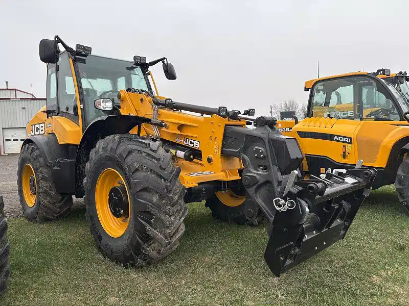 Photo de la Galerie 2 pour 2026 JCB TM420 AGRI Chargeur télescopique