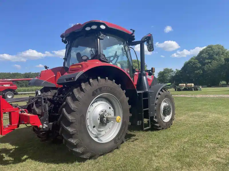 Gallery image 2 for 2024 Case IH PUMA 185 Tractor
