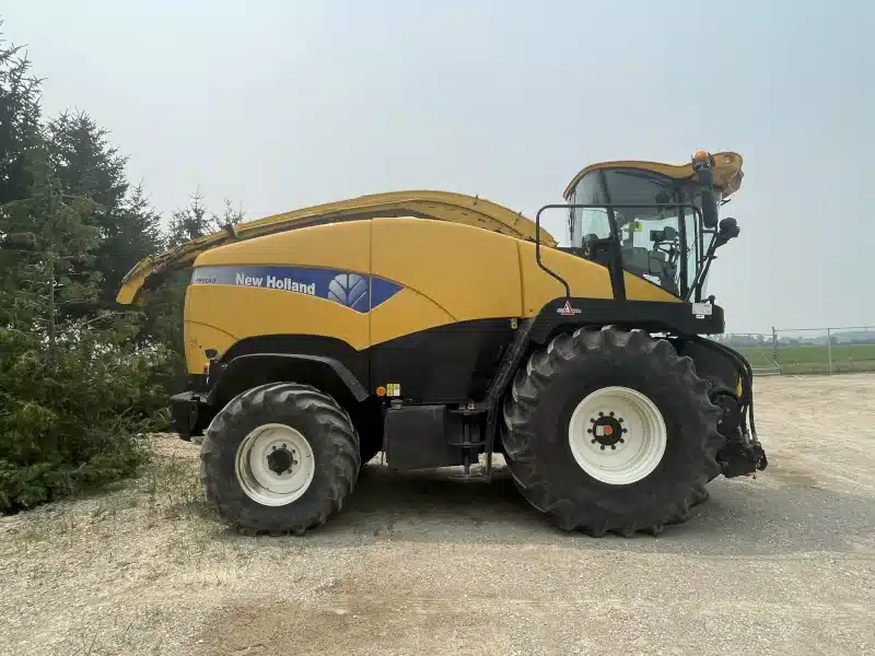 Gallery image 2 for 2010 New Holland FR9040 Forage Harvester