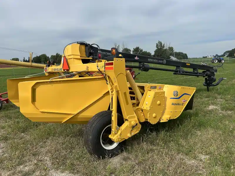 Photo de la Galerie 2 pour 2026 New Holland DB313R PLUS Faucheuse-conditionneuse à disques