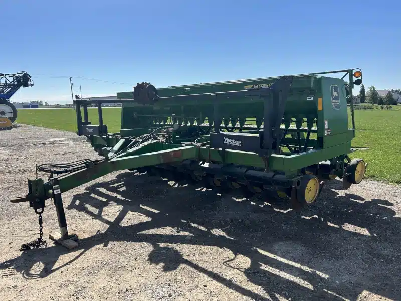 Gallery image 1 for 1994 John Deere 750 Drill