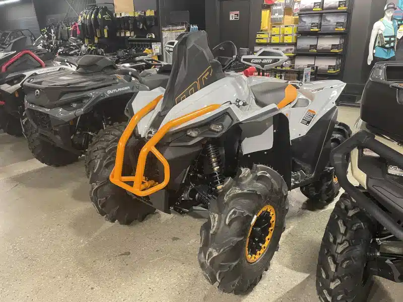 Photo de la Galerie 1 pour 2026 Can-Am 5TTA VTT