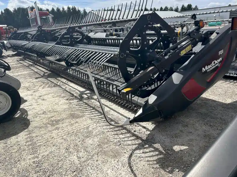 Gallery image 1 for 2018 MacDon FD135 Header - Flex Draper