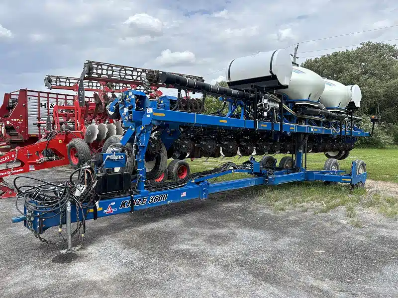 Gallery image 1 for 2014 Kinze 3600ASD Planter