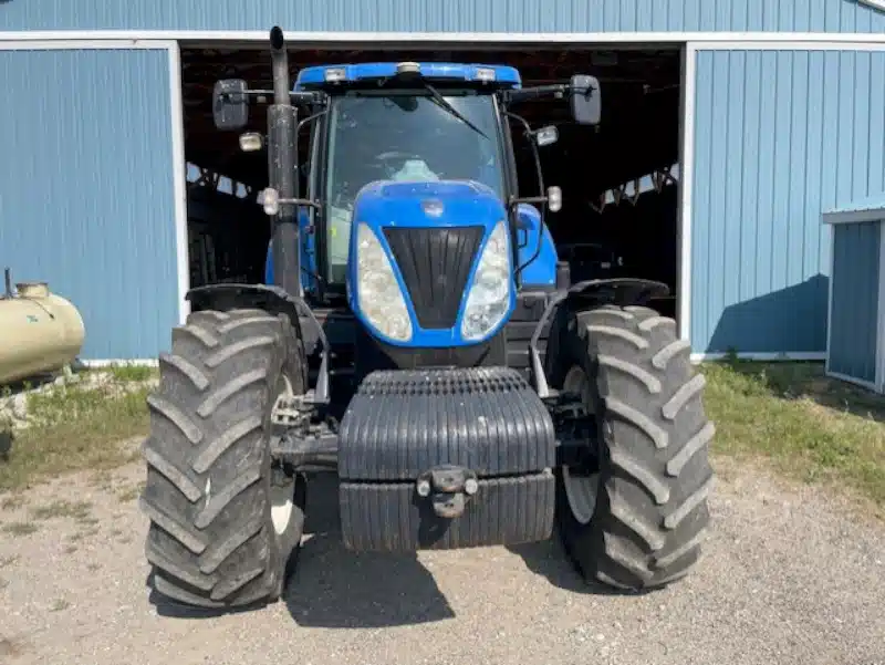 Gallery image 2 for 2008 New Holland T7030 Tractor