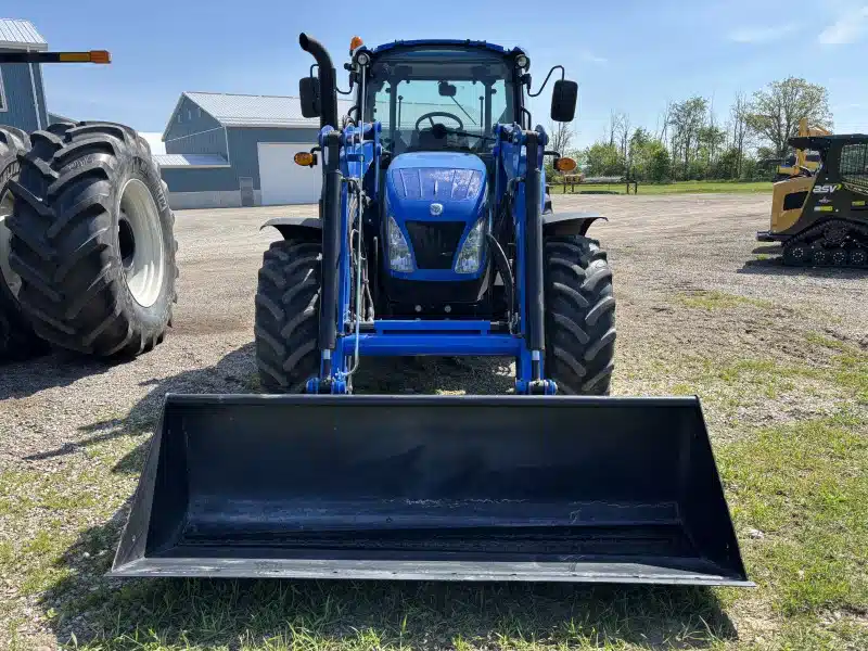 Gallery image 2 for 2022 New Holland T5.100 Tractor