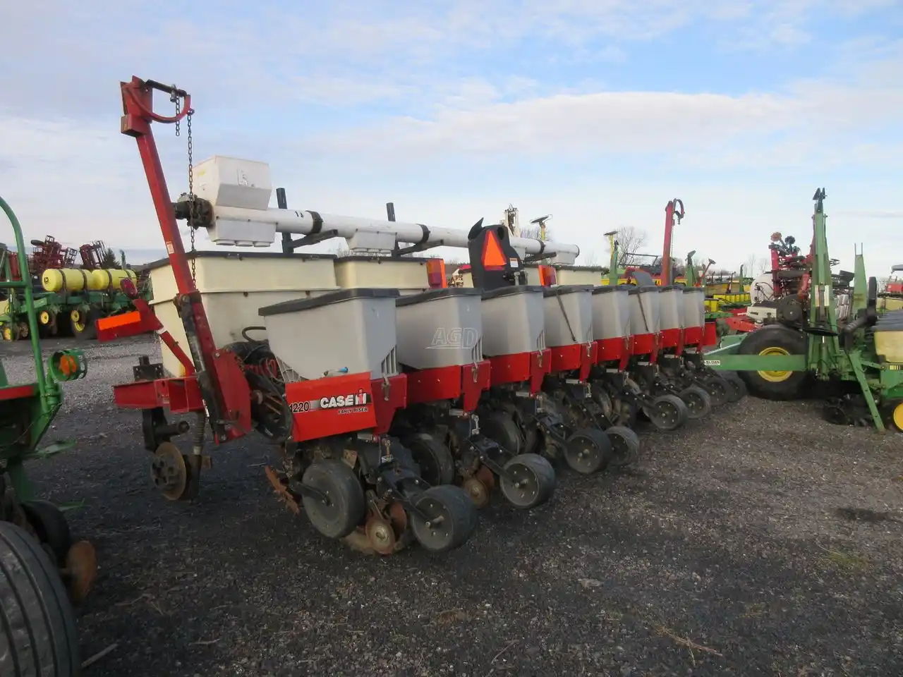 Gallery image 1 for Used Case IH 1220 Planter